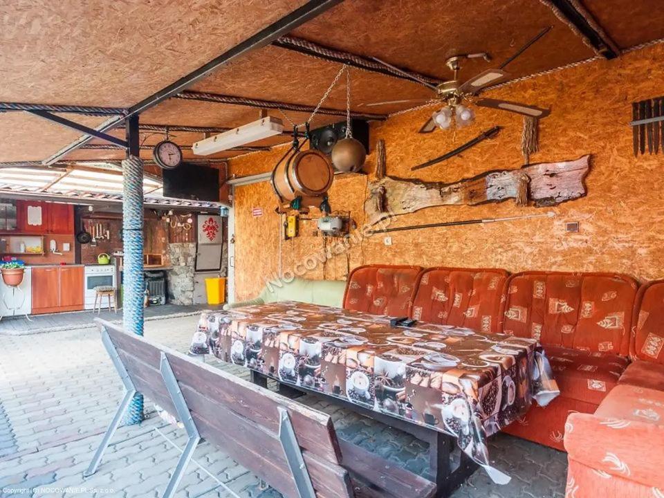 Pokoje Goscinne Surfinia Danzica Esterno foto